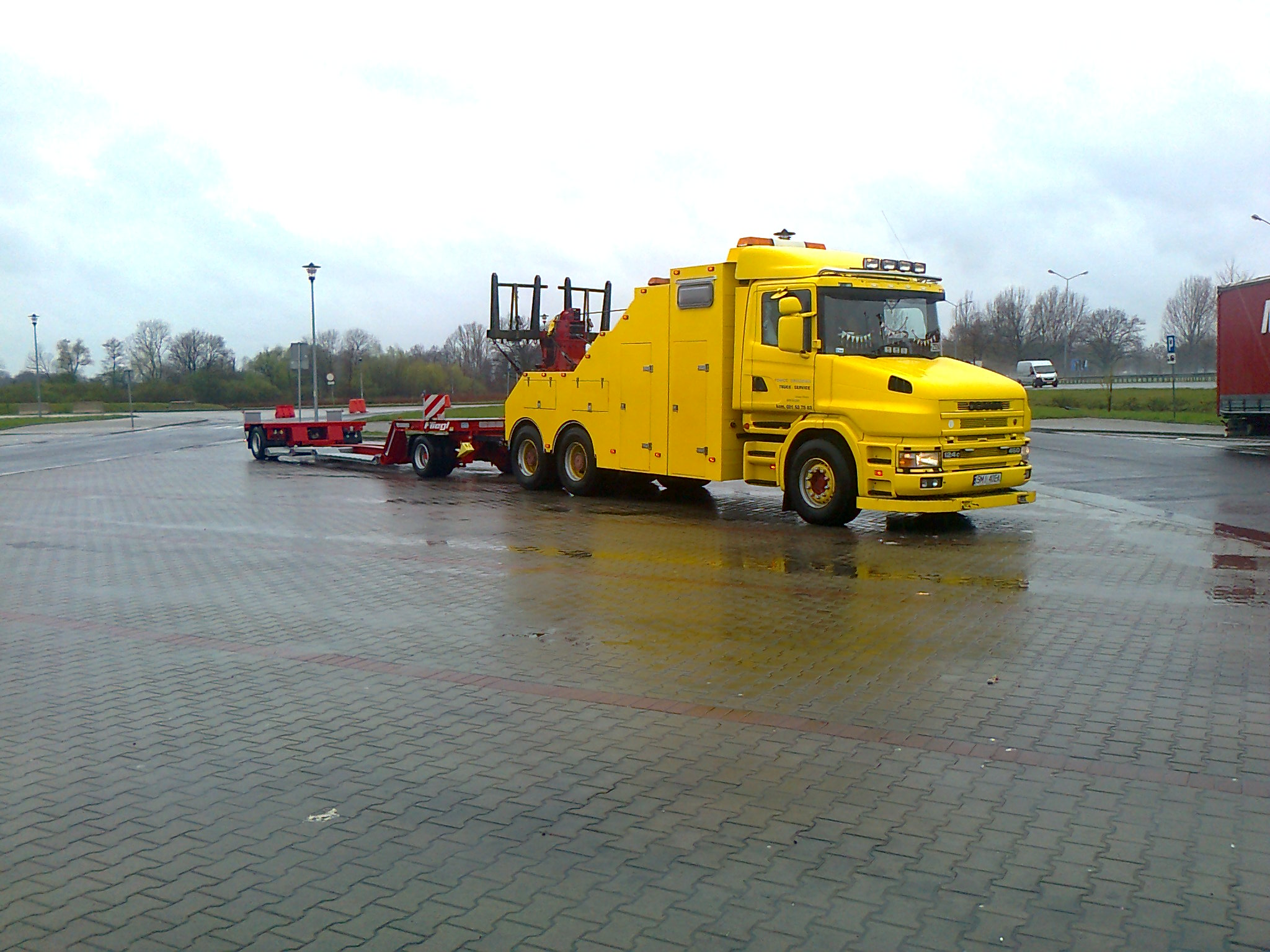  TRUCK-SERVICE  Sikora,      Pomoc Drogowa       ,transport ciągników siodłowych
